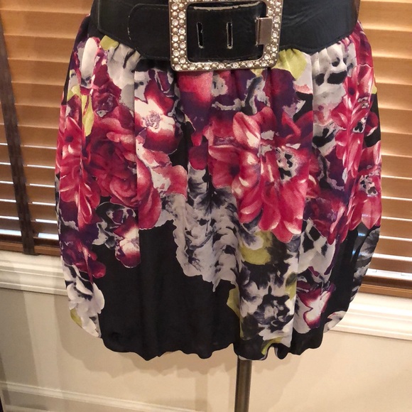 Maurices Colored Floral Skirt with Bubble Bottom. - Picture 2 of 8